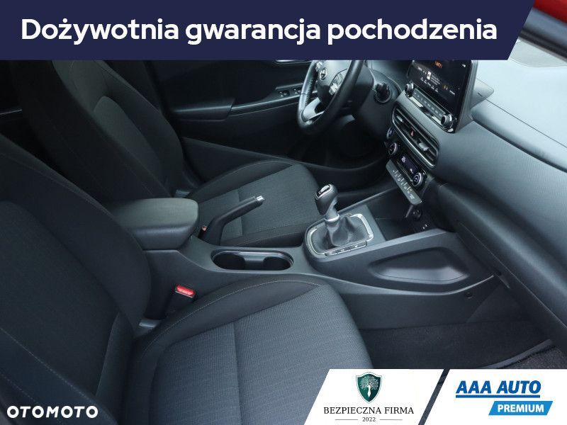 Hyundai Kona - 11