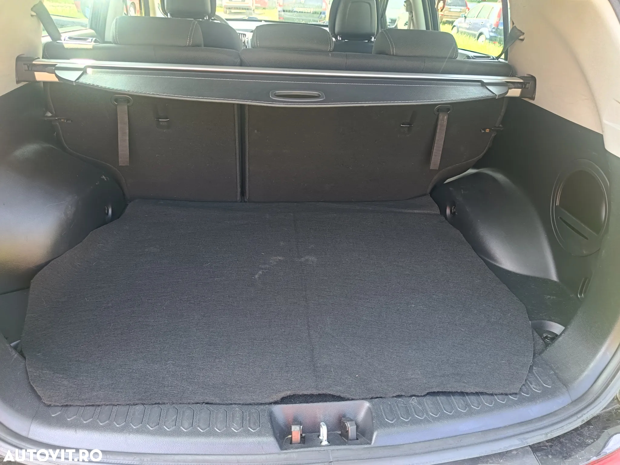 Kia Sportage - 14