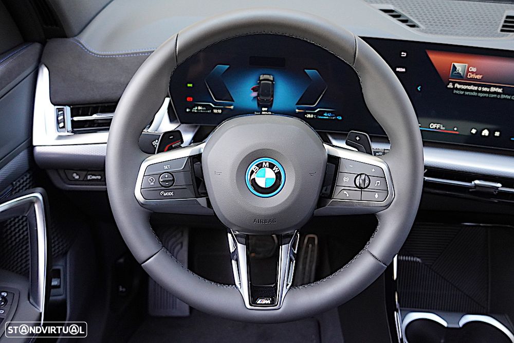 BMW X1 xDrive25e Pack Desportivo M - 37