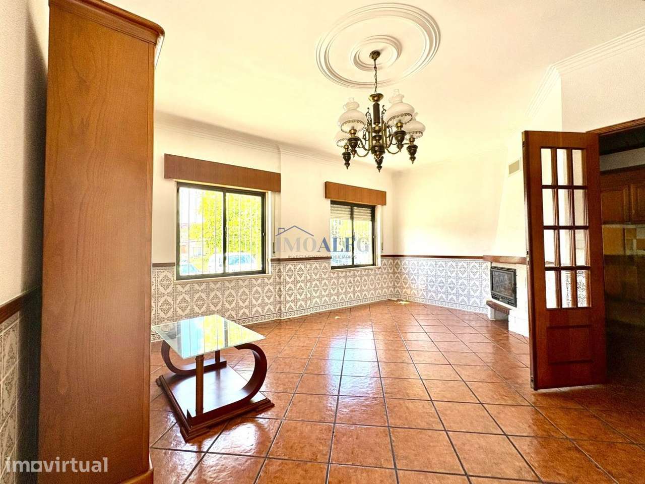 Apartamento T2 na Arrentela- Seixal, junto a transportes - Grande imagem: 3/27