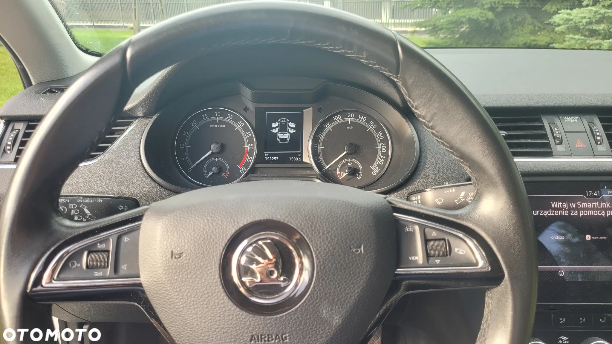 Skoda Octavia 2.0 TDI Ambition DSG - 19