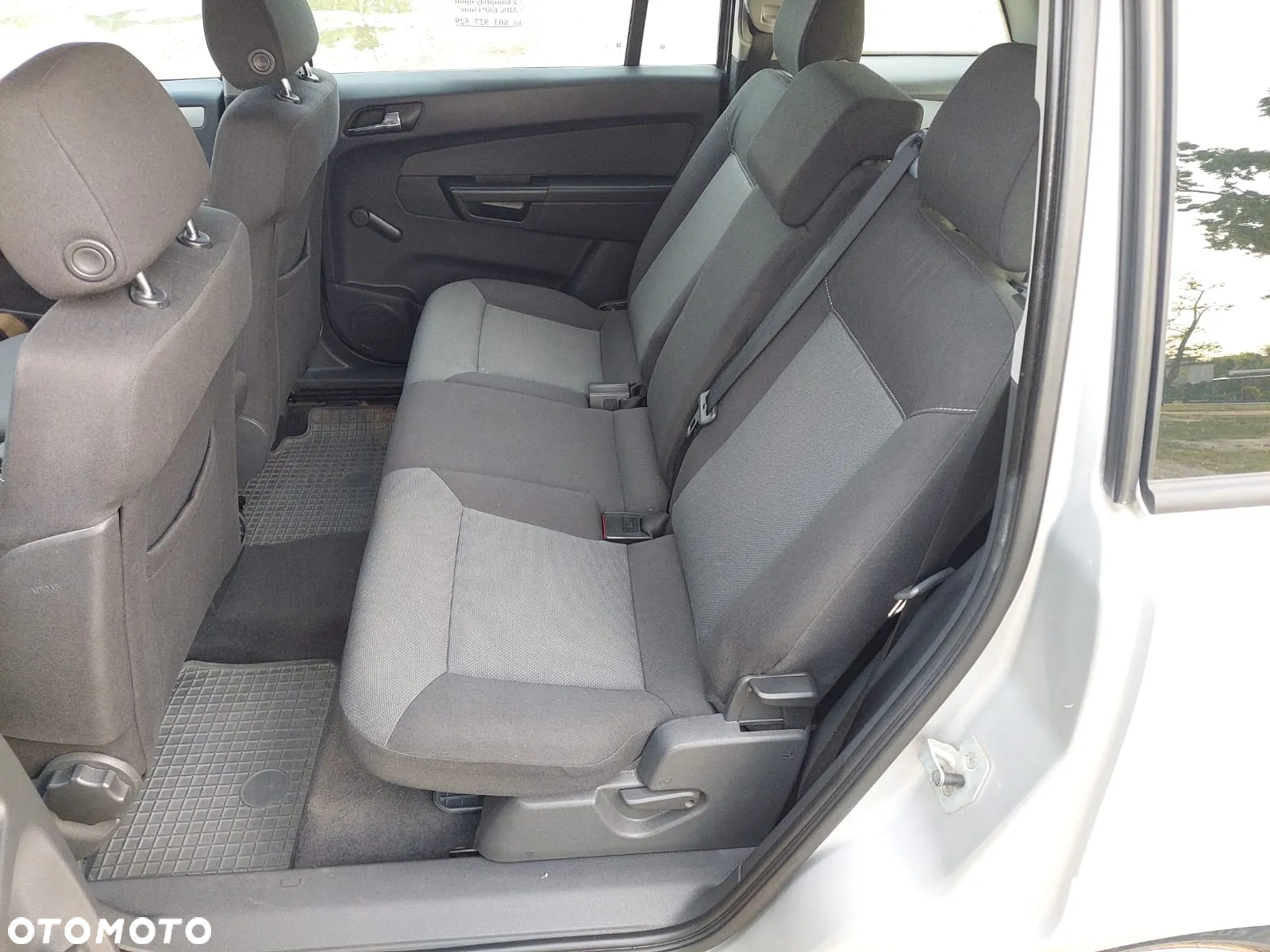 Opel Zafira - 15