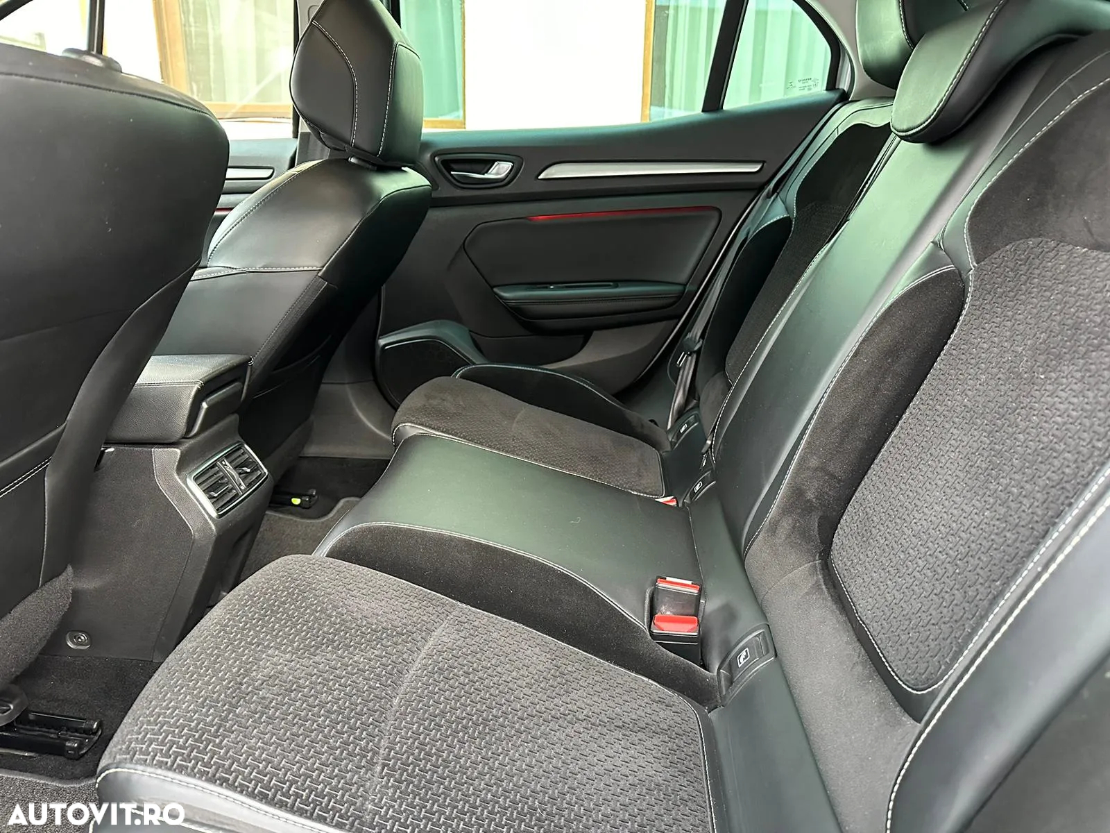 Renault Megane ENERGY dCi 130 INTENS - 8
