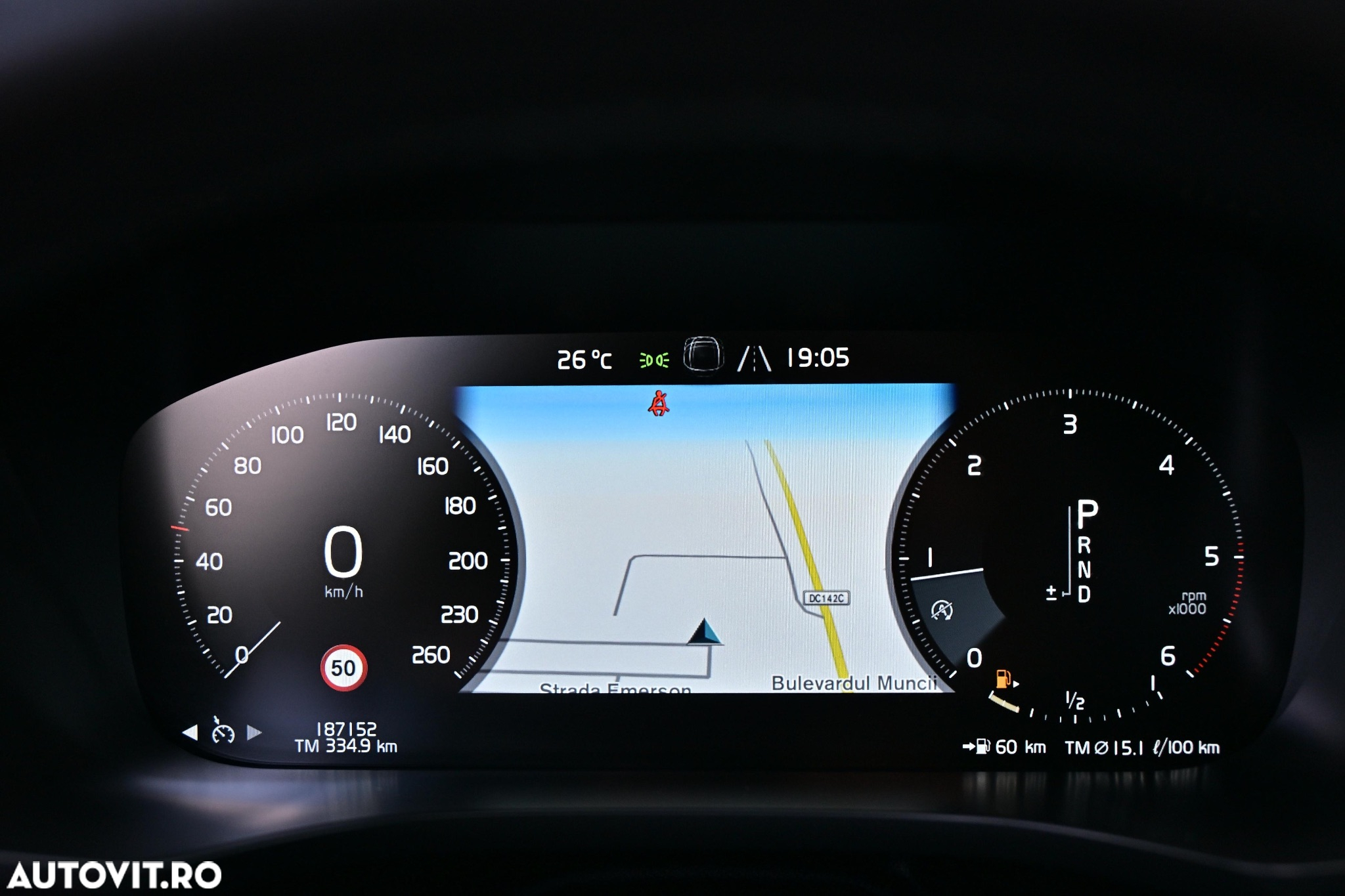 Volvo XC 60 D4 AWD Geartronic Momentum - 23