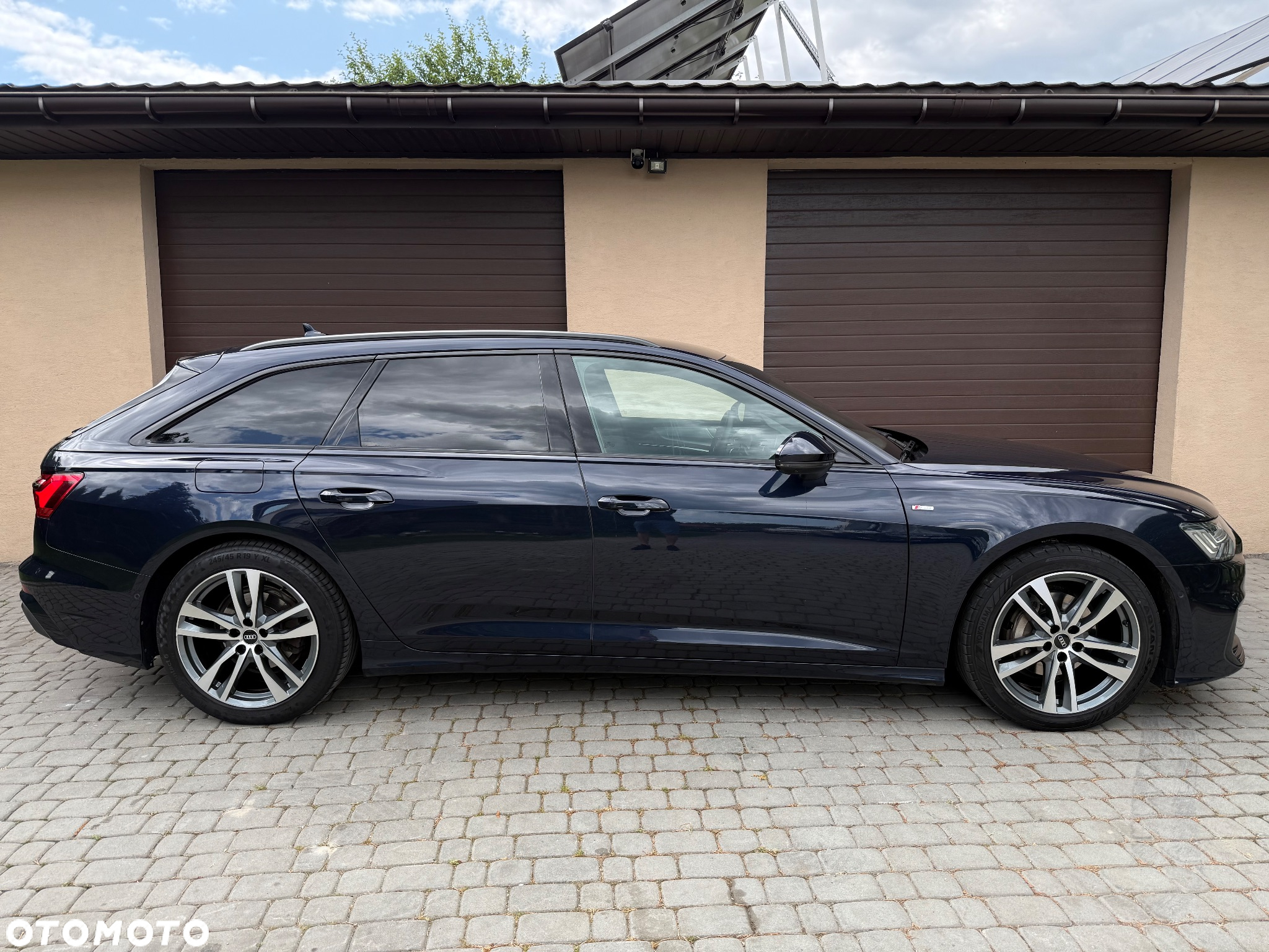 Audi A6 Avant 40 TDI quattro S tronic S line - 13