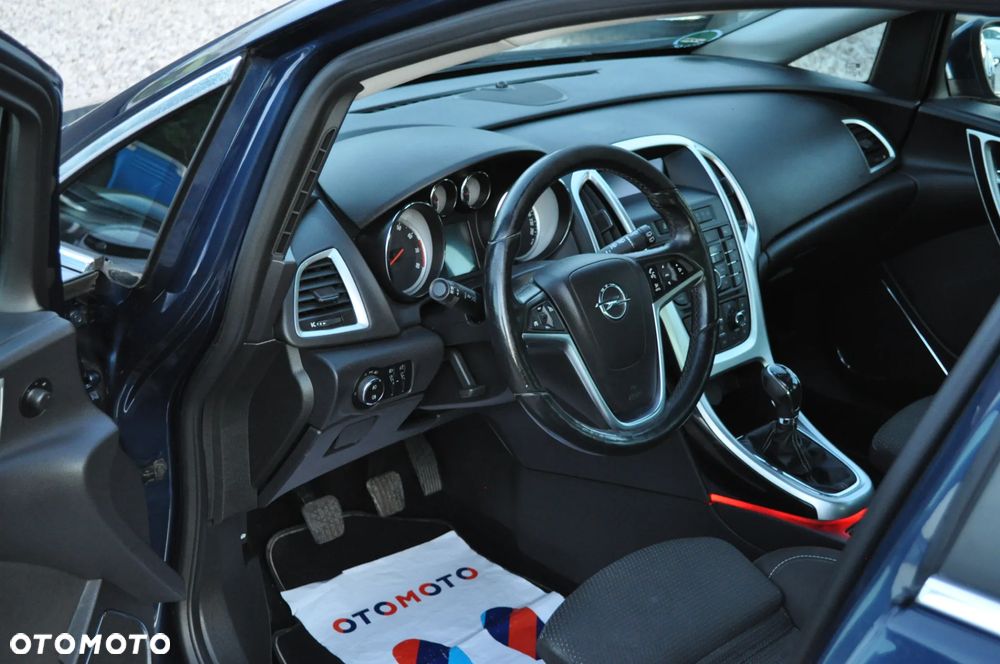 Opel Astra 1.4 Turbo Sport - 19