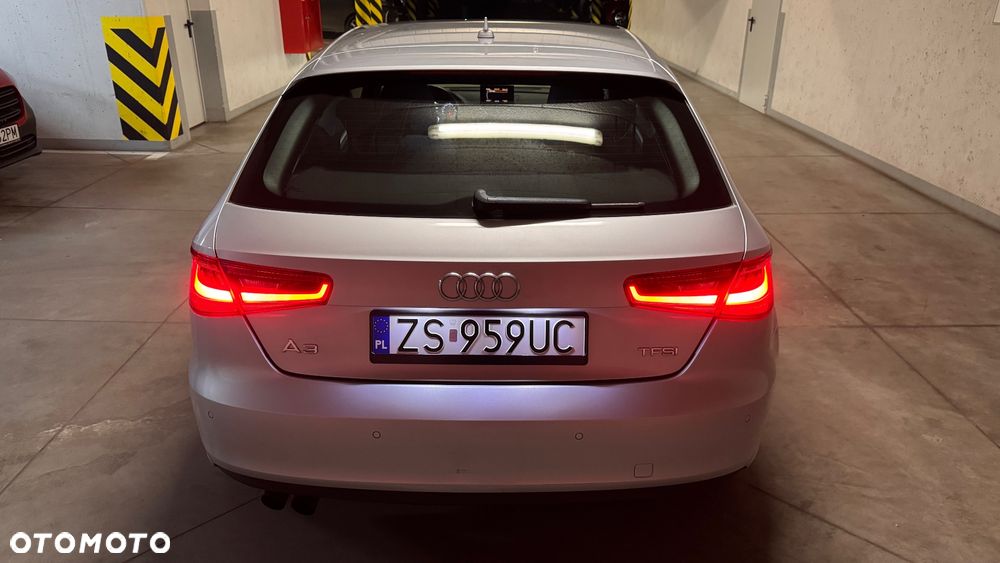 Audi A3 3-drzwiowe 1.4 TFSI Attraction - 5
