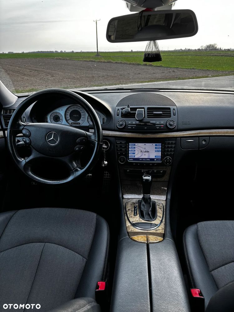 Mercedes-Benz Klasa E - 6