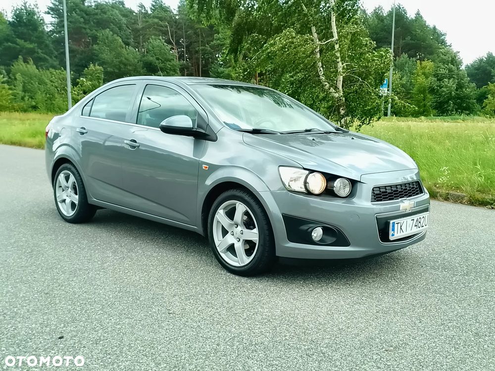 Chevrolet Aveo 1.4 16V LT - 36
