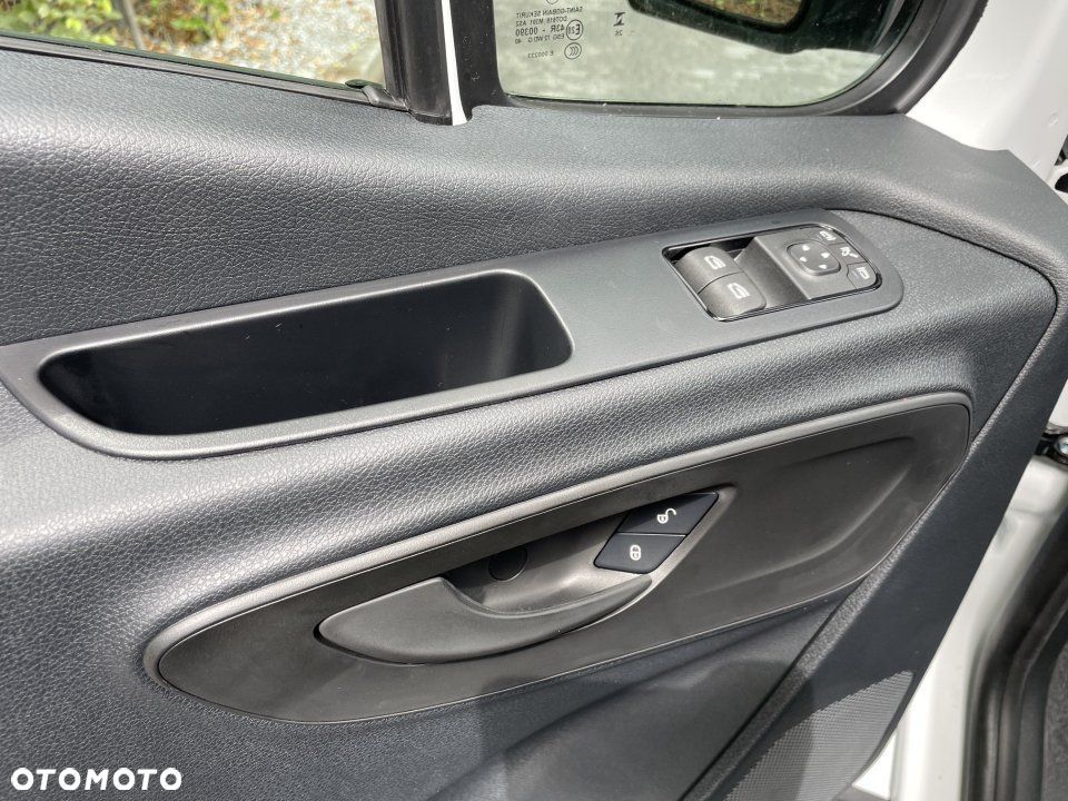 Mercedes-Benz Sprinter - 5