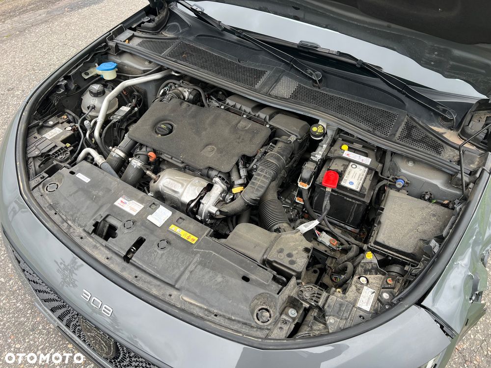 Peugeot 308 BlueHDi 130 EAT8 Stop & Start GT - 32