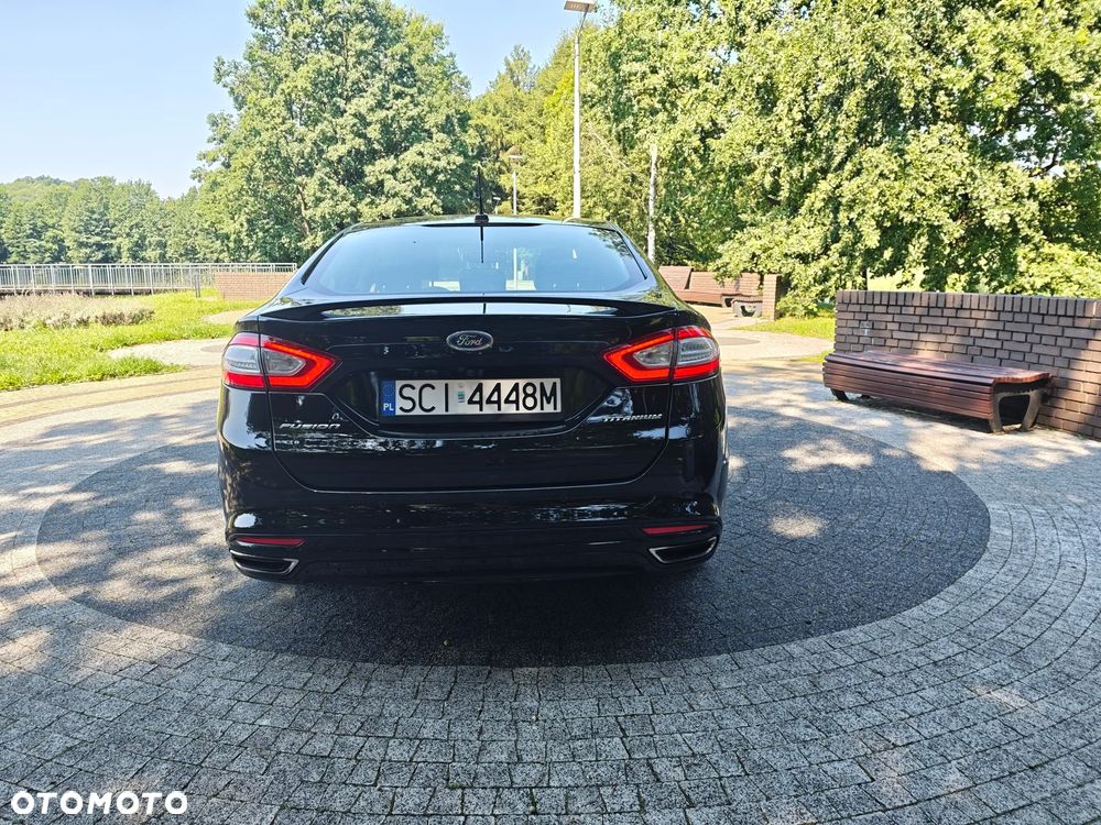 Ford Fusion - 20