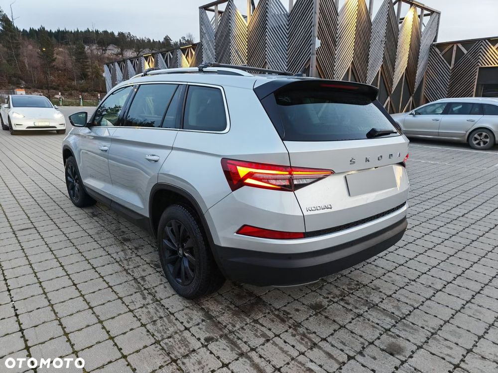Skoda Kodiaq 2.0 TDI 4x4 DSG Style - 6