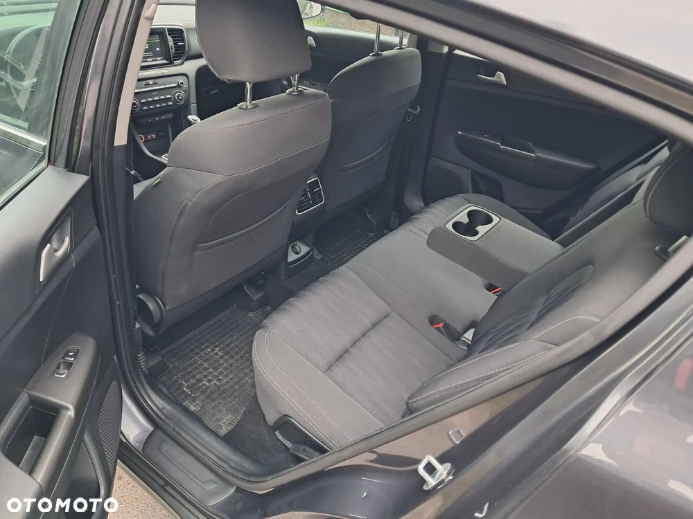 Kia Sportage 1.7 CRDI 2WD Edition 7 - 13