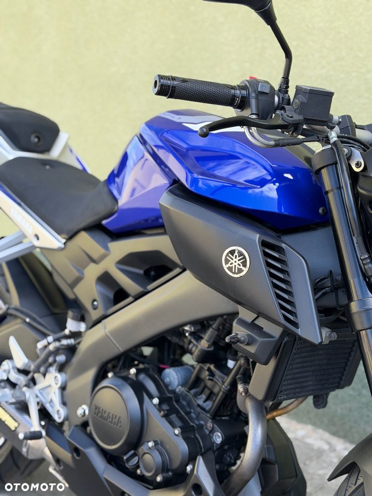 Yamaha MT - 4