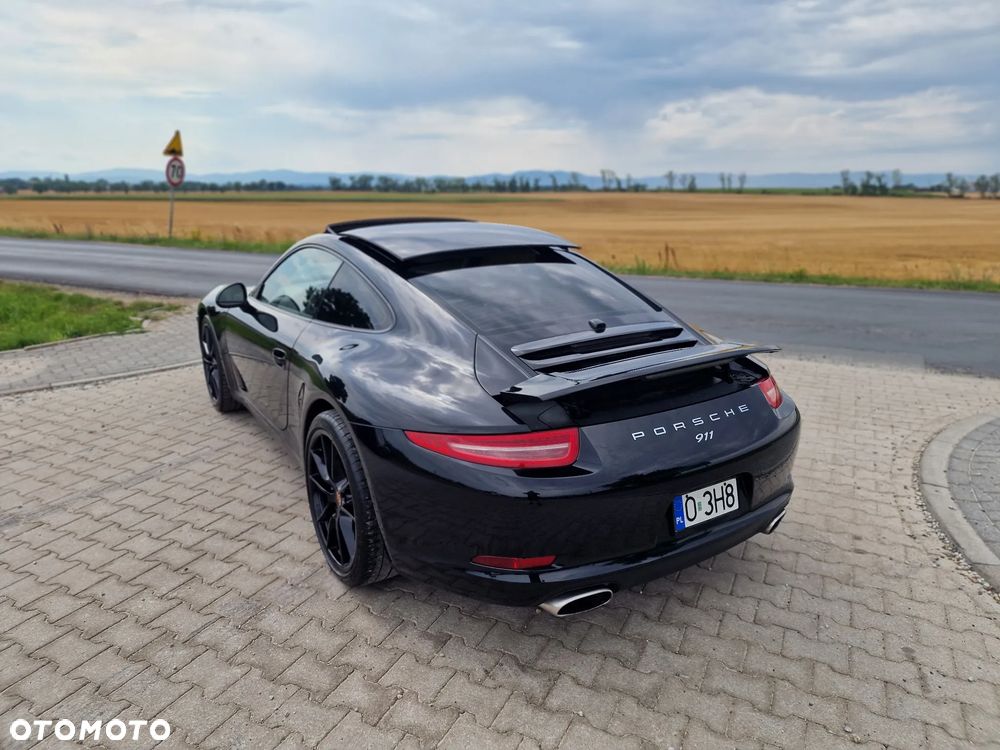 Porsche 911 Carrera Black Edition PDK - 14