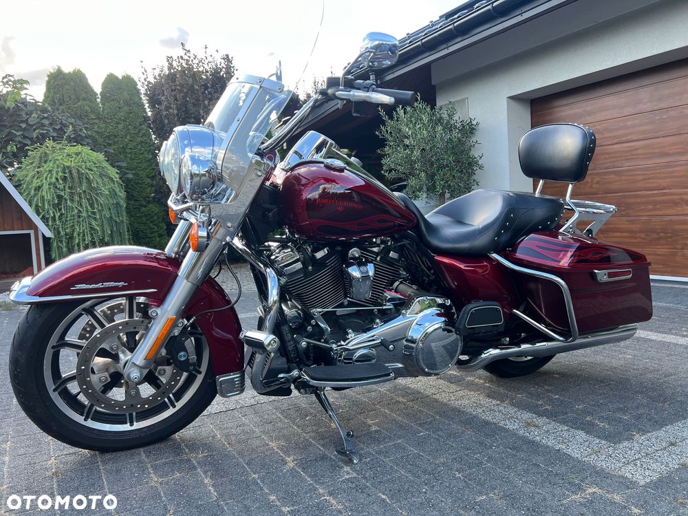 Harley-Davidson Touring Road King - 12