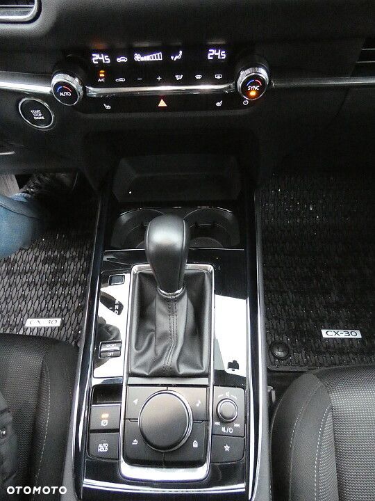 Mazda CX-30 - 14