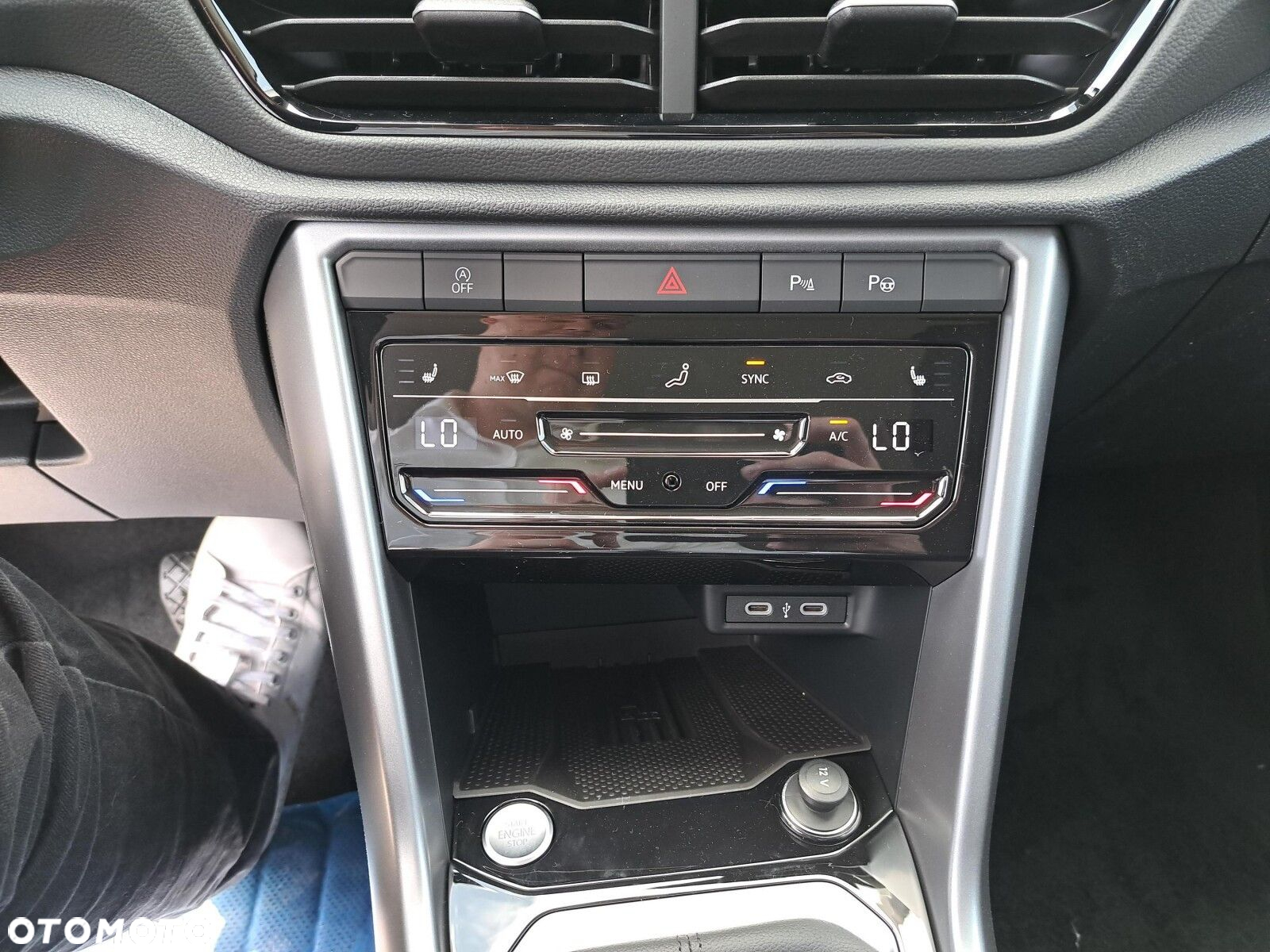 Volkswagen T-Roc 1.5 TSI Life Plus DSG - 23
