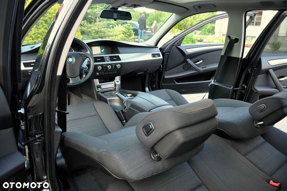 BMW Seria 5 - 29
