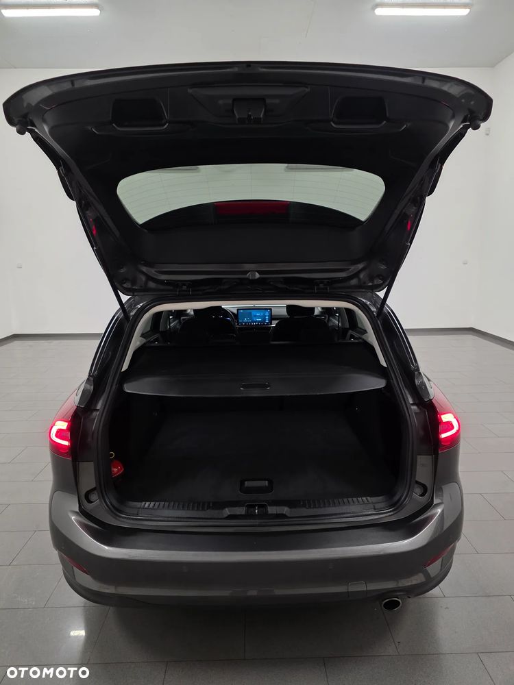 Ford Focus 1.5 EcoBlue Titanium X - 39