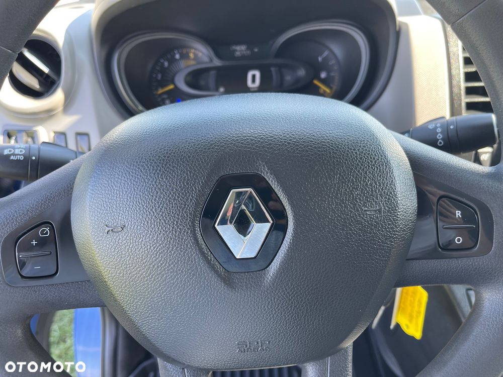 Renault Trafic - 29