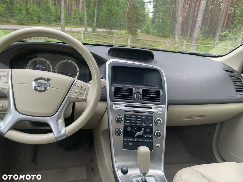 Volvo XC 60 - 18