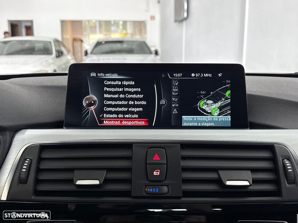 BMW 320 d xDrive Pack M Auto - 26