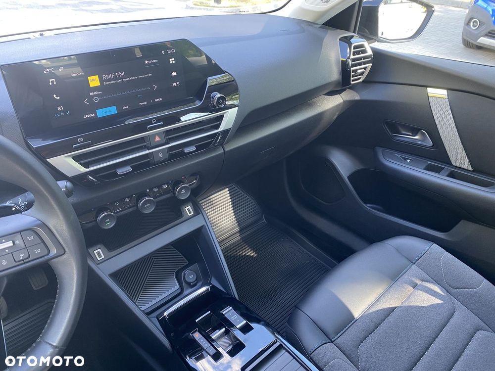 Citroën C4 1.5 BlueHDi Feel Pack S&S EAT8 - 17