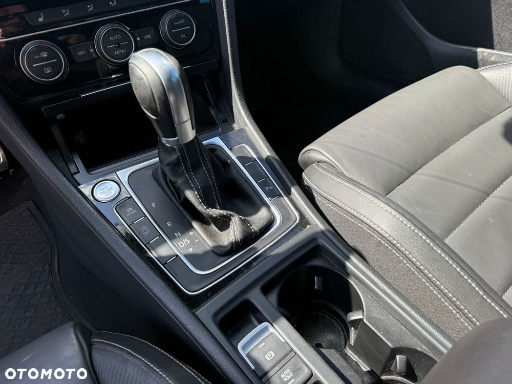Volkswagen Golf 2.0 TDI BMT Highline DSG EU6 - 24