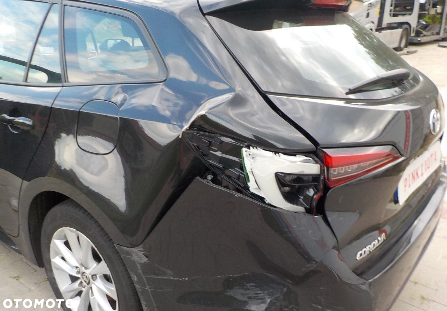 Toyota Corolla - 17