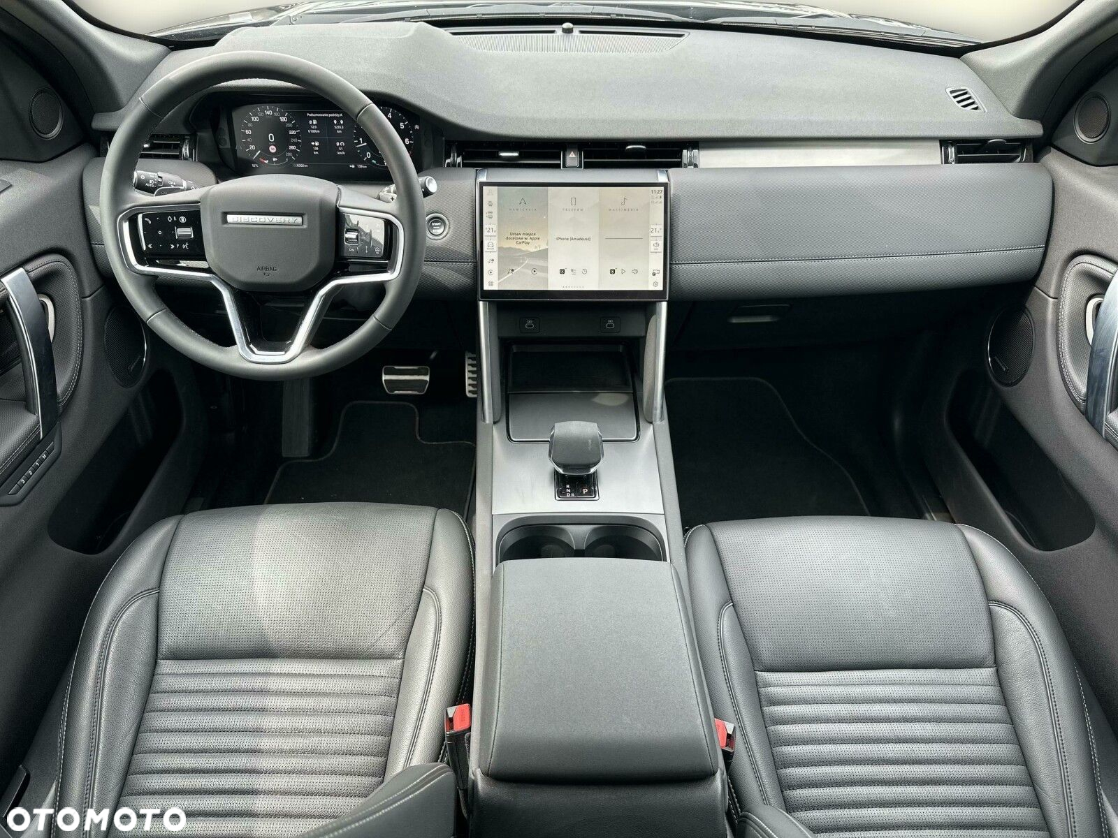 Land Rover Discovery Sport - 11