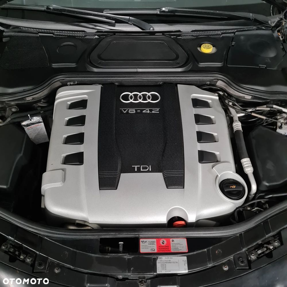 Audi A8 4.2 TDI Quattro - 5
