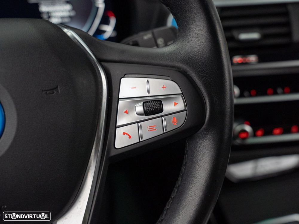 BMW iX3 Impressive - 25