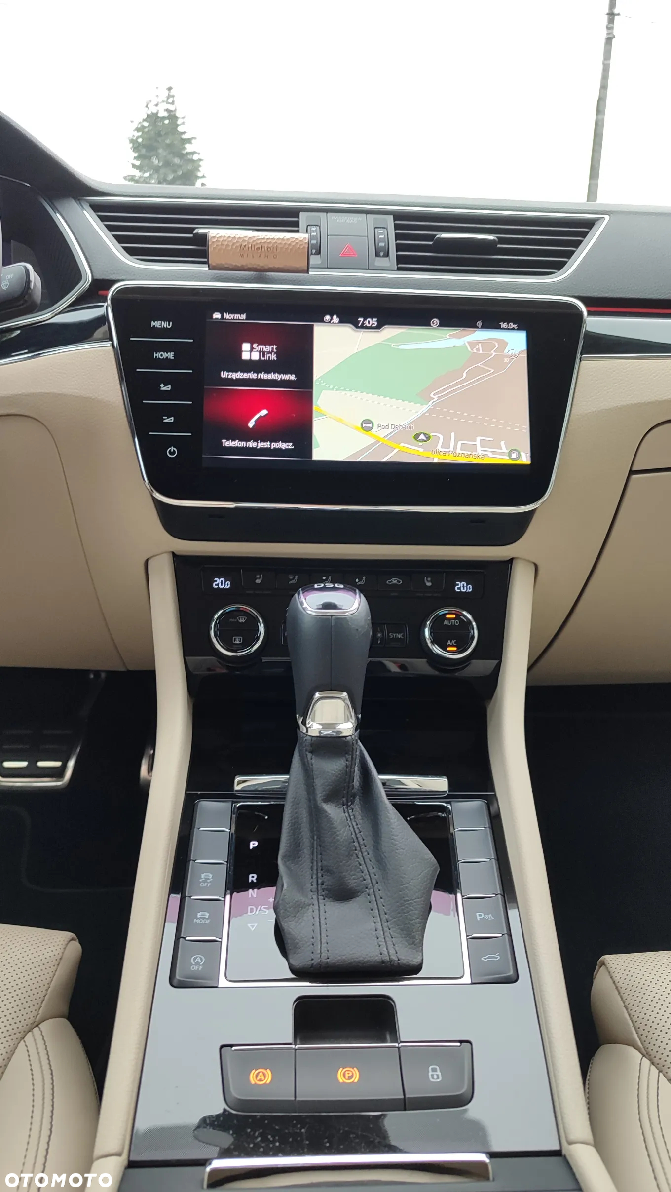 Skoda Superb 2.0 TSI L&K DSG - 18