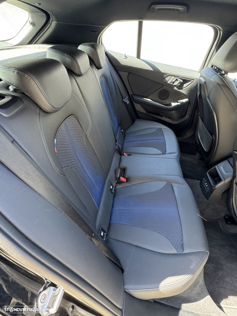 BMW 118 i Pack Desportivo M Auto - 9