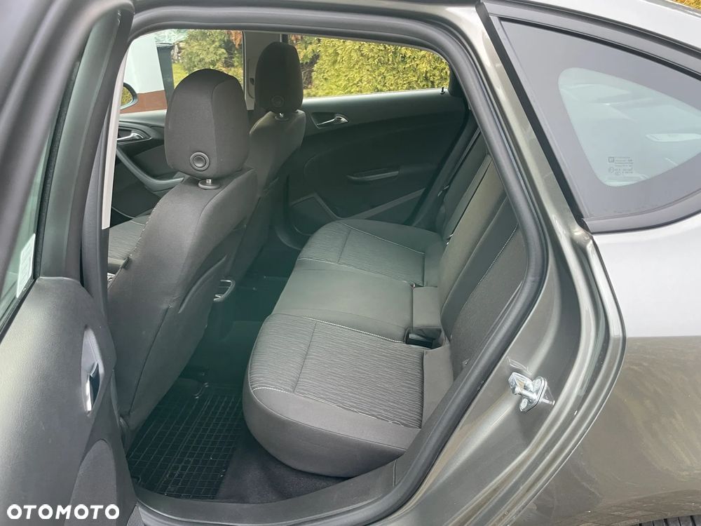 Opel Astra 1.6 Essentia EU6 - 28