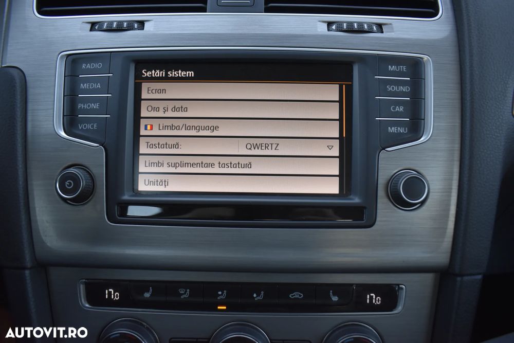 Volkswagen Golf 1.2 TSI BMT Comfortline - 30