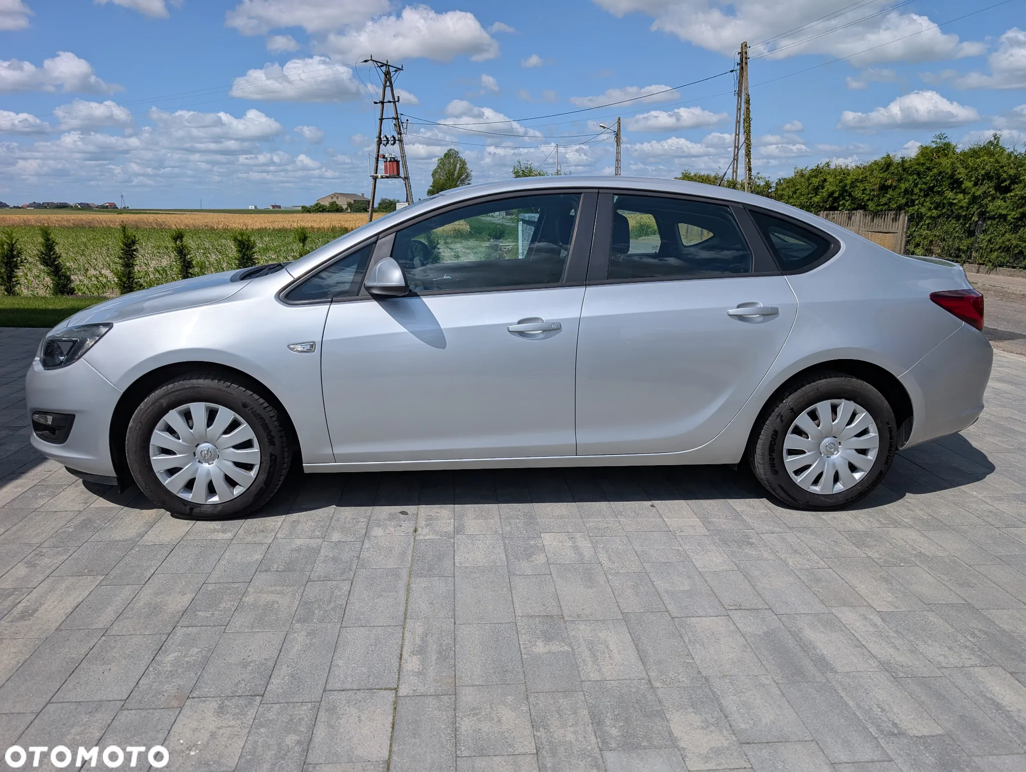 Opel Astra IV 1.6 Active - 2