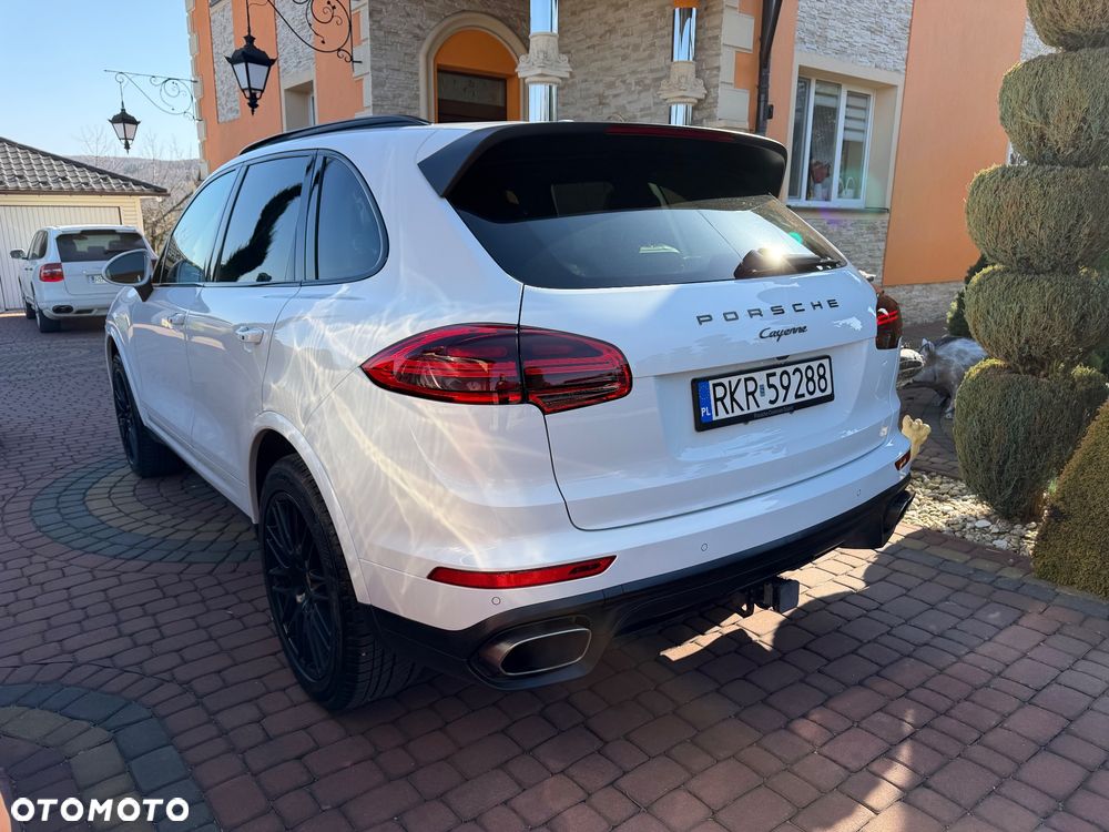 Porsche Cayenne Platinum Edition - 7