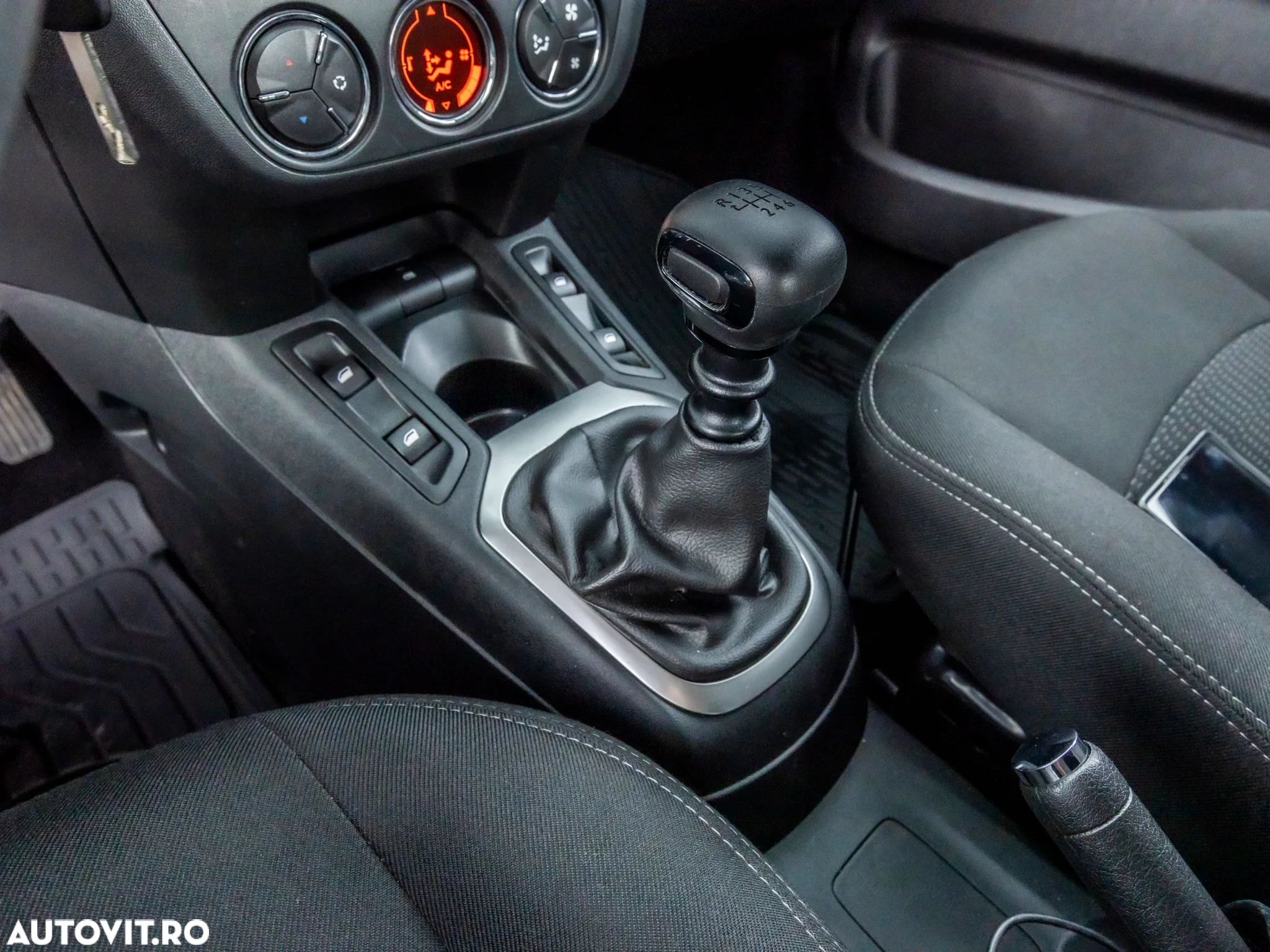 Peugeot 301 1.5 BlueHDI FAP Allure - 15