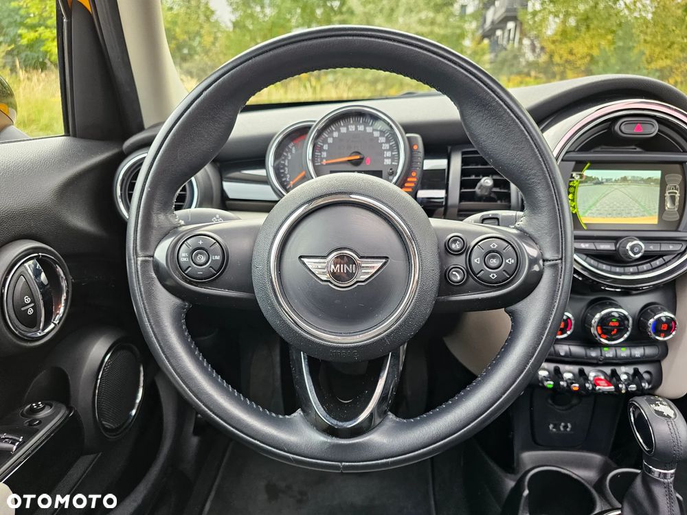 MINI Cooper Standard - 27