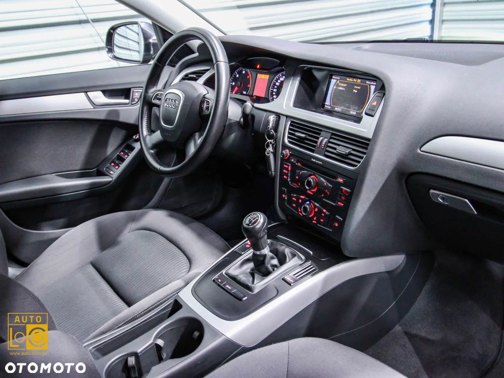 Audi A4 Avant 2.0 TDI - 14