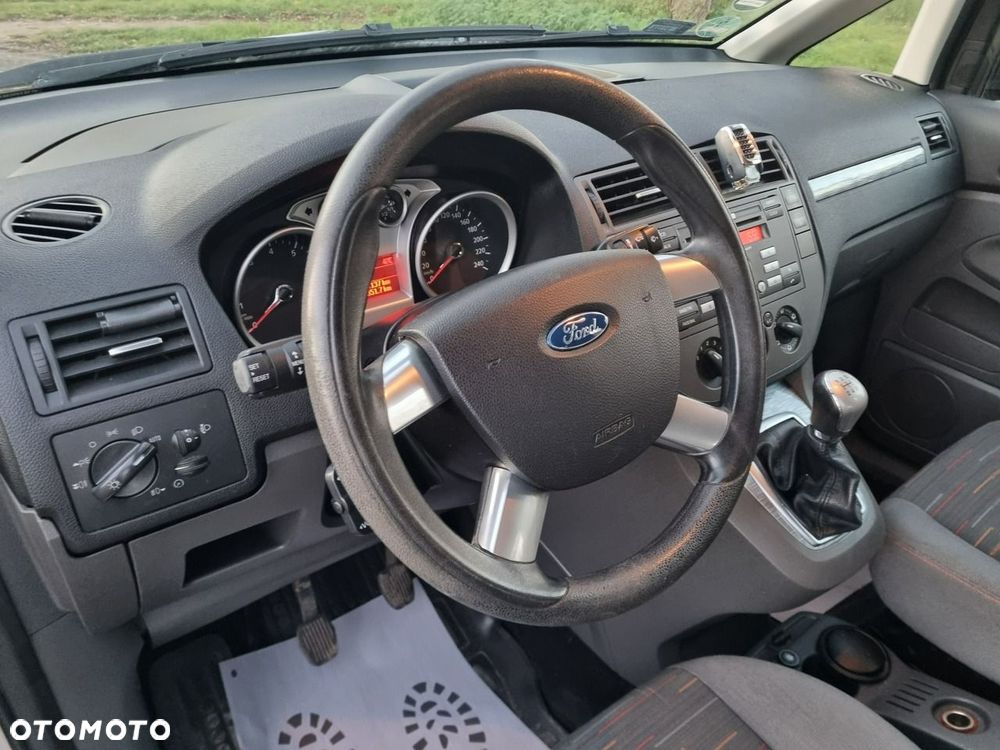 Ford C-MAX - 12