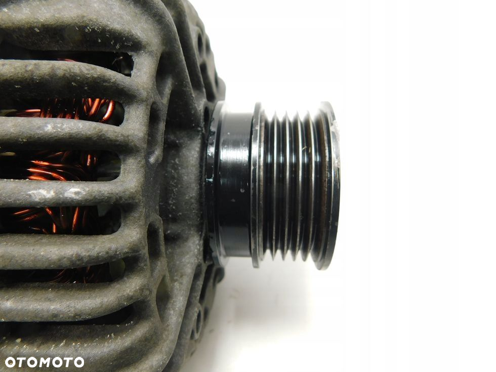 Alternator Opel Vectra C Zafira B Astra H 1.8 16V - 3