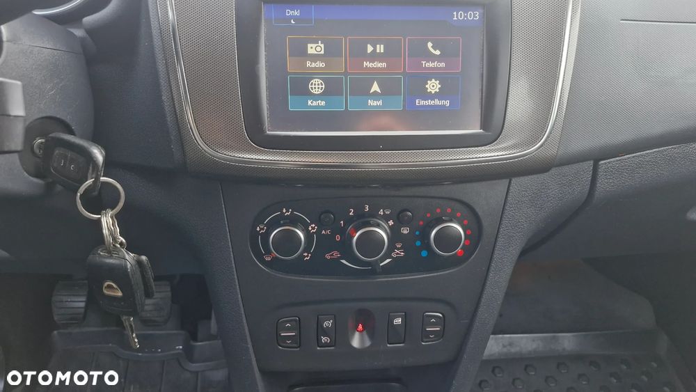 Dacia Sandero dCi 90 S&S Celebration - 19
