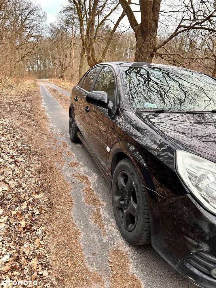 Opel Vectra 1.9 CDTI Cosmo - 4