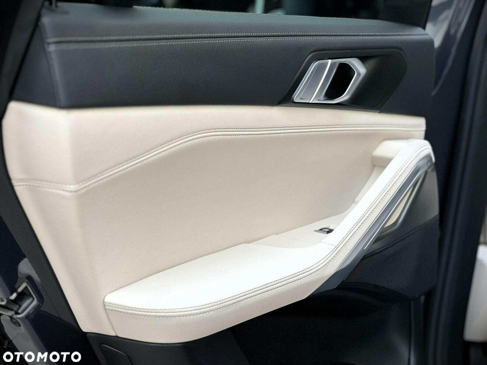 BMW X6 - 32