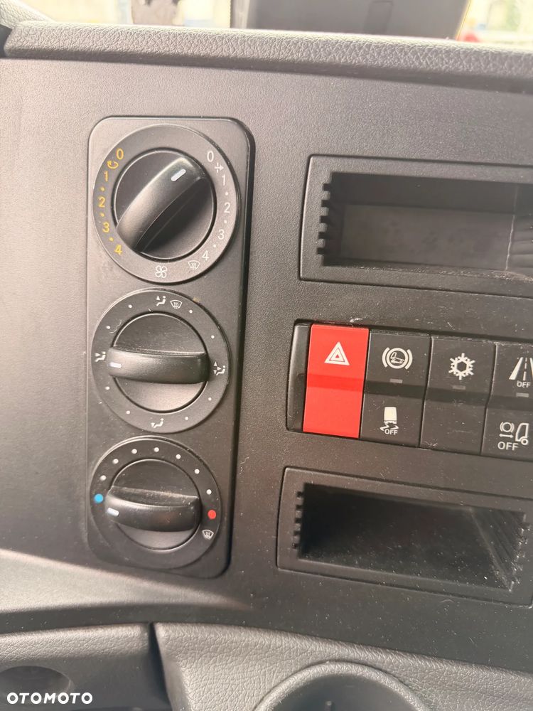 Mercedes-Benz ATEGO 1223 - 17