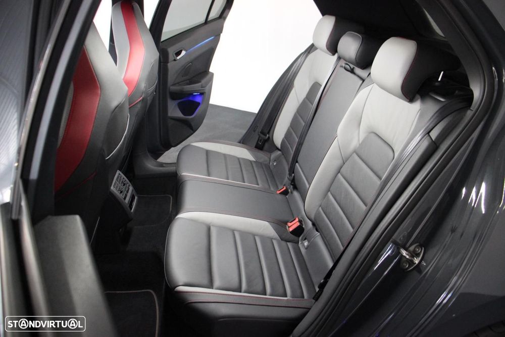 VW Golf 2.0 TSI GTI DSG - 15